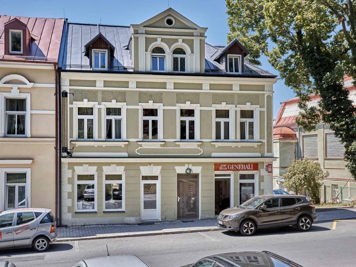 Apart House Plesia2 Mariánské Lázně Exteriör bild